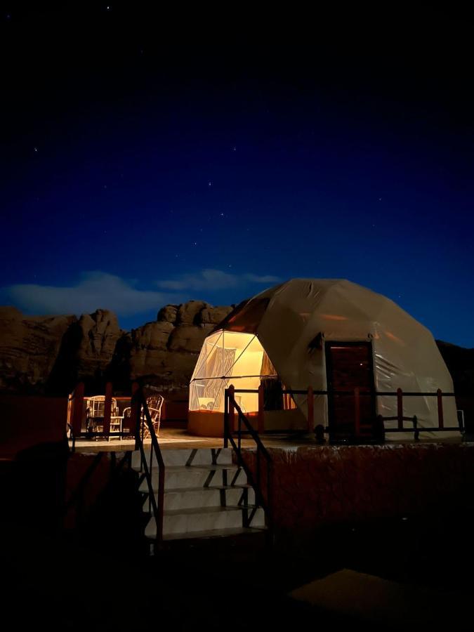 Orbit Camp Hotel วาดิรัม ภายนอก รูปภาพ